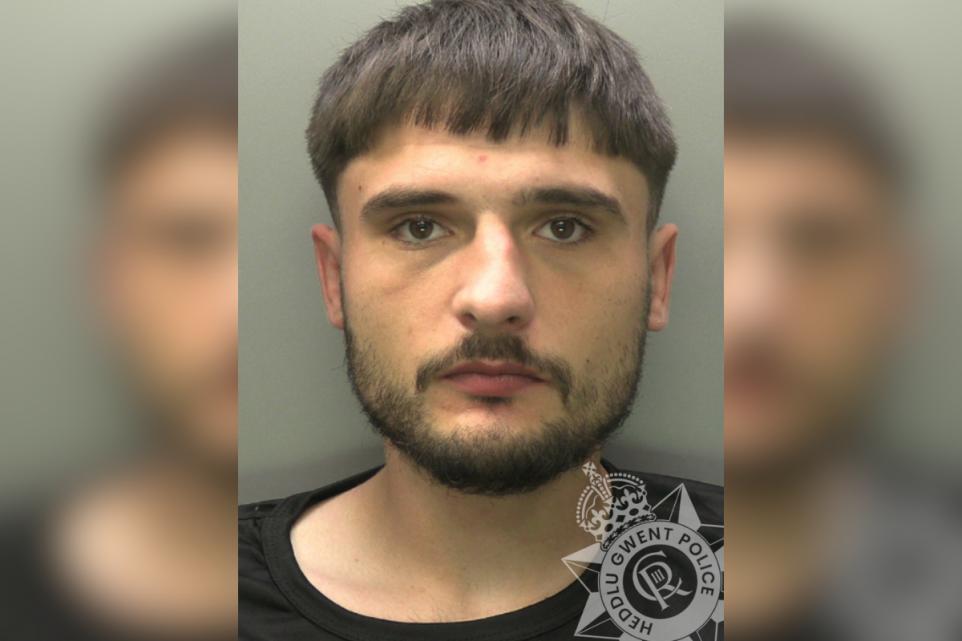 Featured image for “Newport man jailed for strangling girlfriend and spitting at PC”