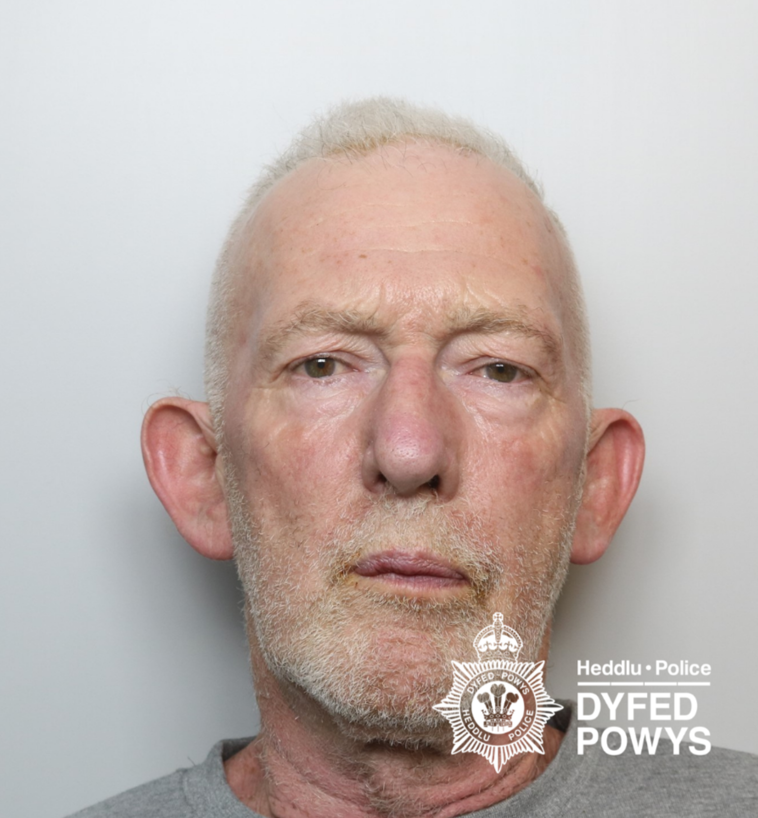Featured image for “Pendine pensioner jailed for abducting teen and drug offences”