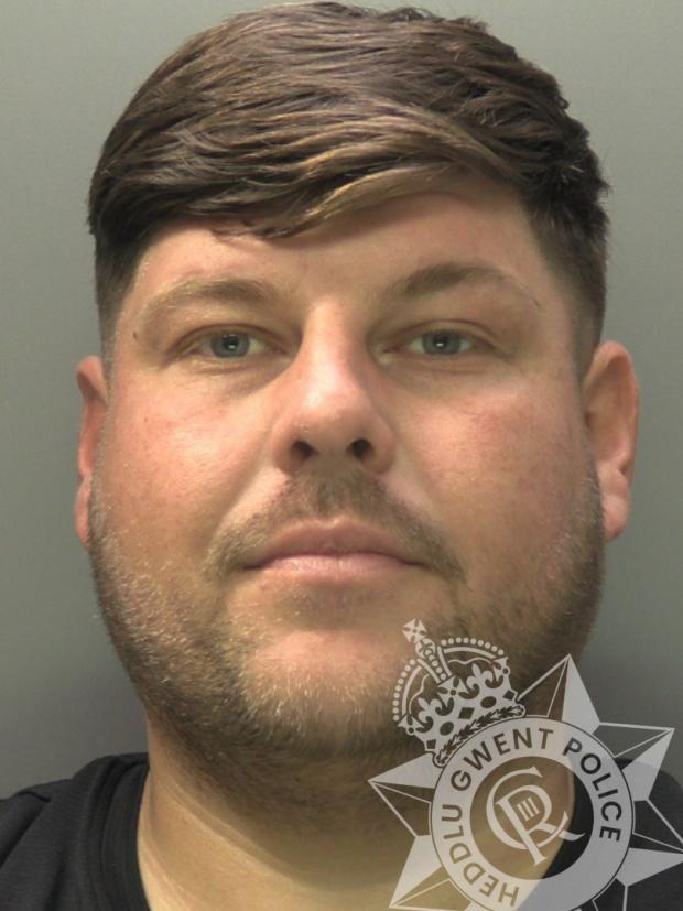 Featured image for “Drug dealer caught after dropping phone fleeing police”