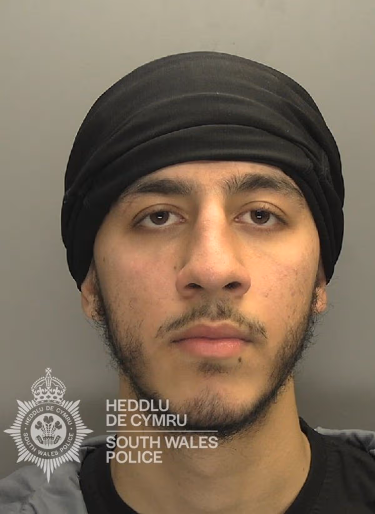 Featured image for “Teen sentenced for swinging machete at people in Cardiff”