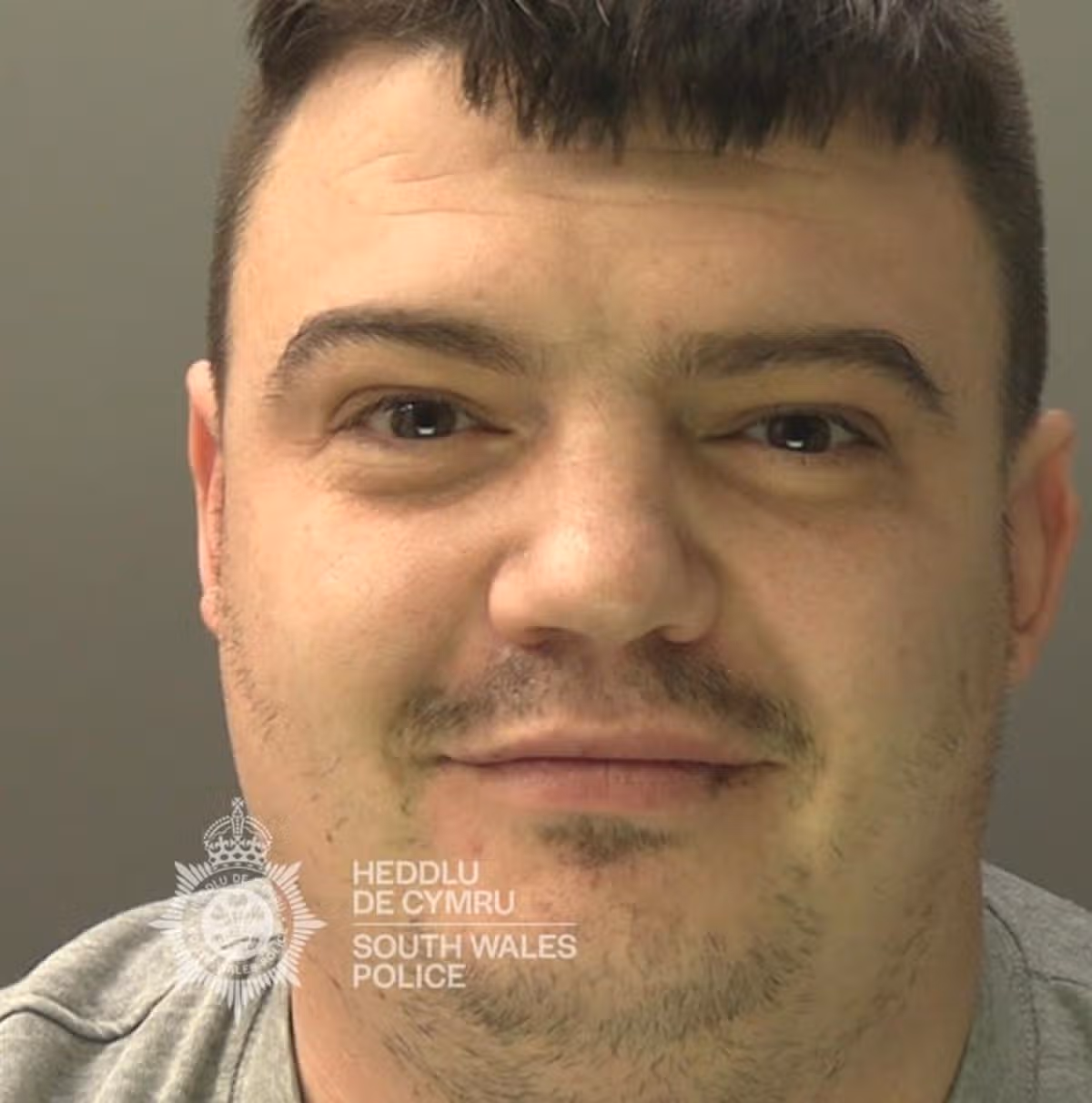 Featured image for “Prison worker spared jail, brother jailed for threats”
