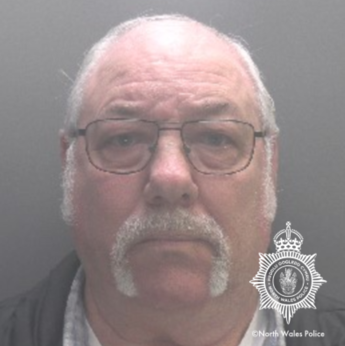 Featured image for “£82,401 seized from 75-year-old Gwynedd heroin dealer”