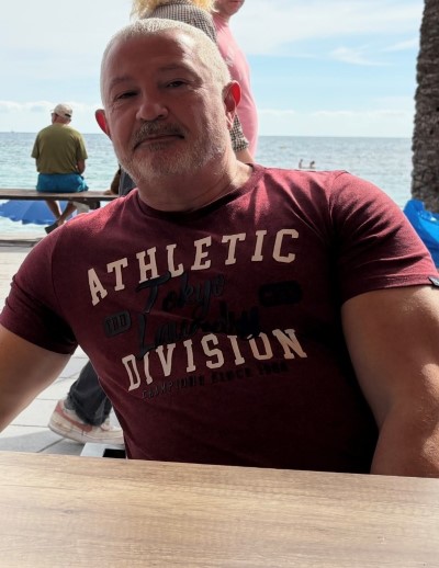 Tribute to Chris Johnson after A494 collision near Bala